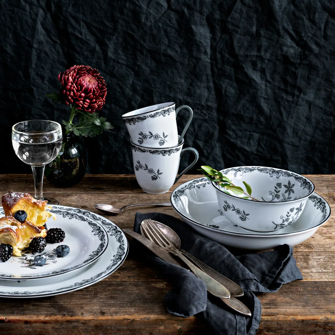 Plato hondo Ostindia negro, Ø 22 cm Rörstrand