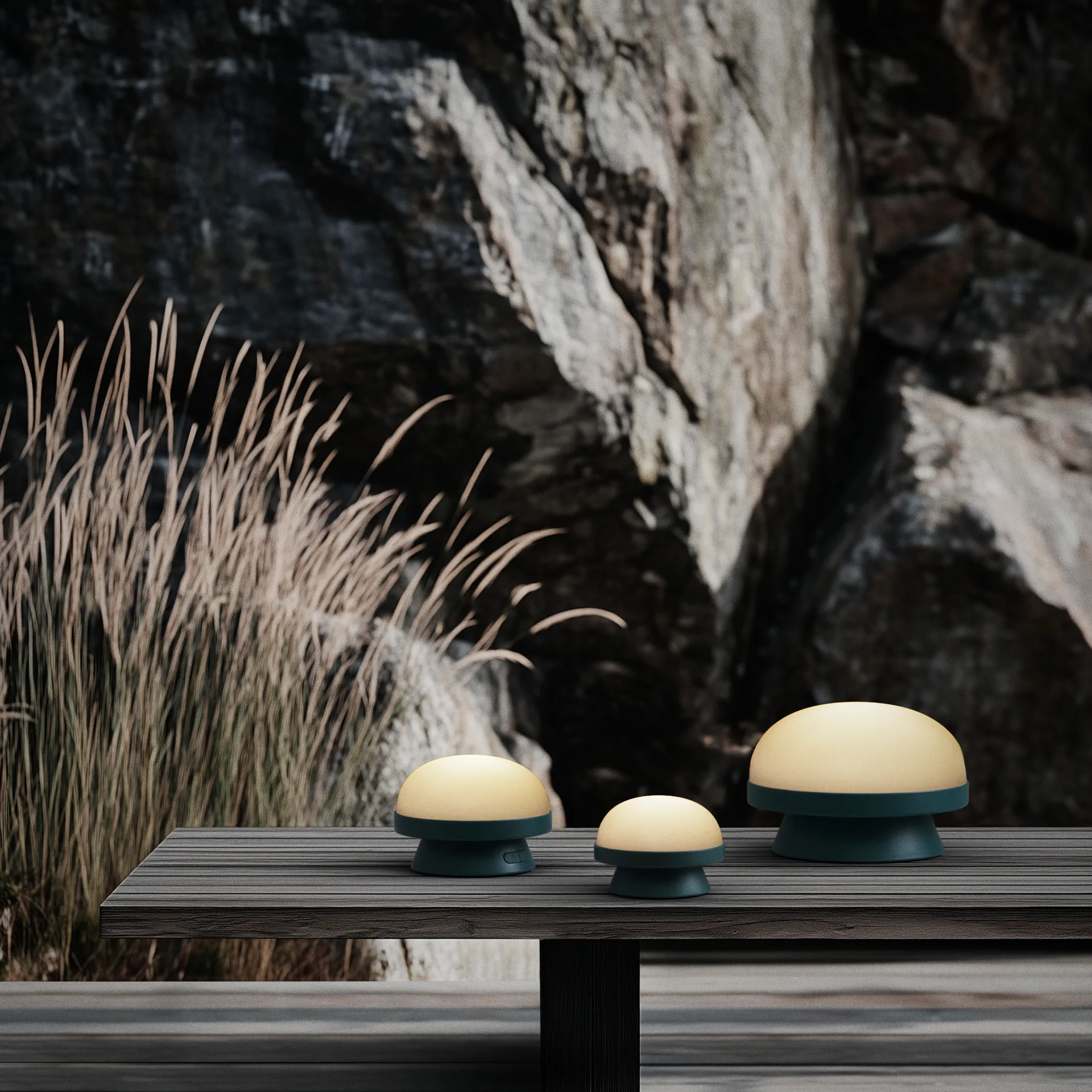 Lámpara solar Soft Spot dots Ø11,5 cm, Forest green Rosendahl