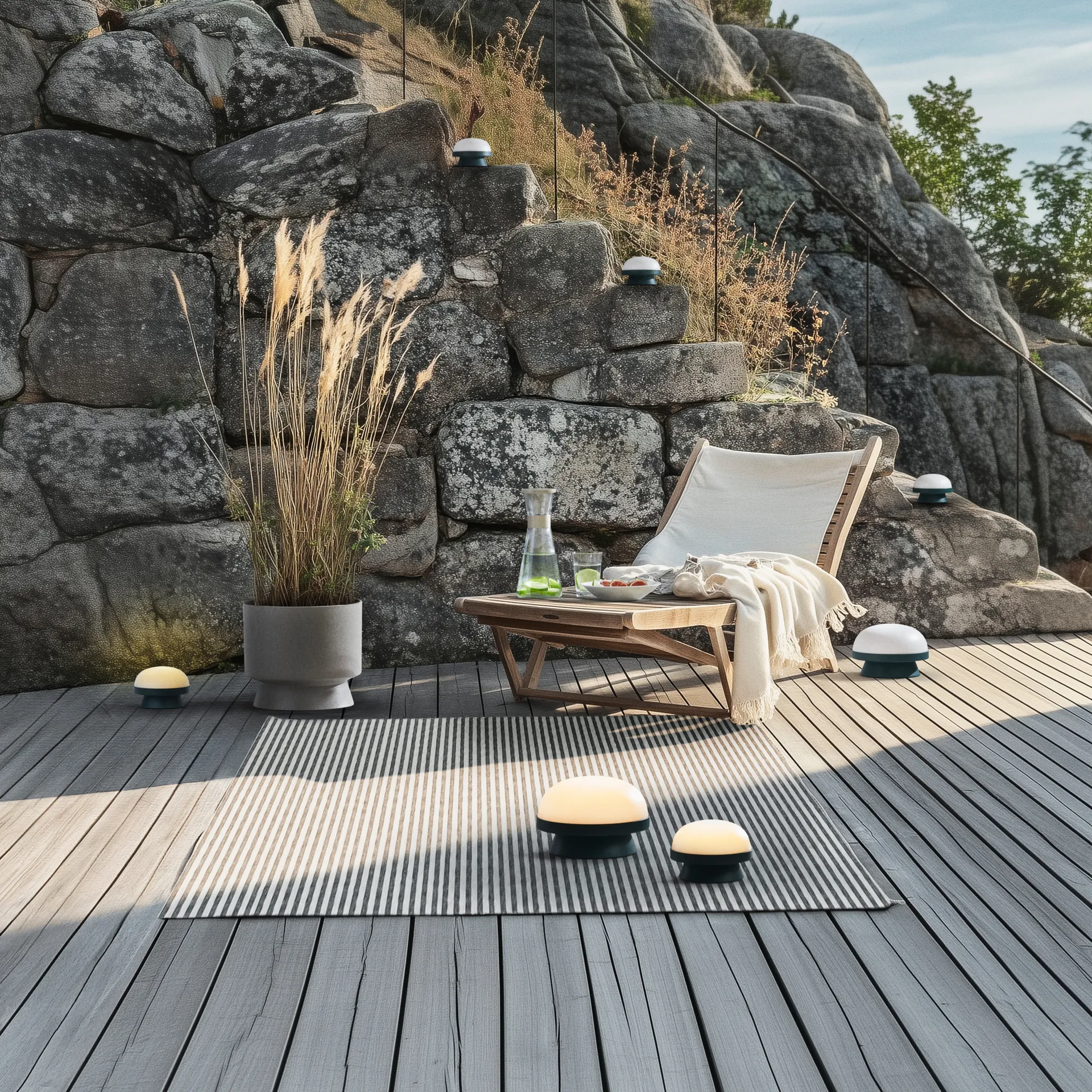 Lámpara solar Soft Spot dots Ø11,5 cm, Forest green Rosendahl