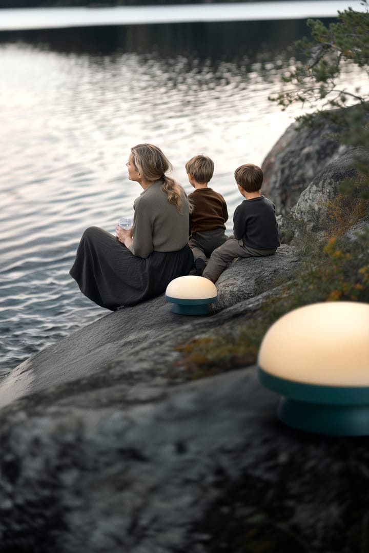 Lámpara solar Soft Spot dots Ø21 cm, Forest green Rosendahl