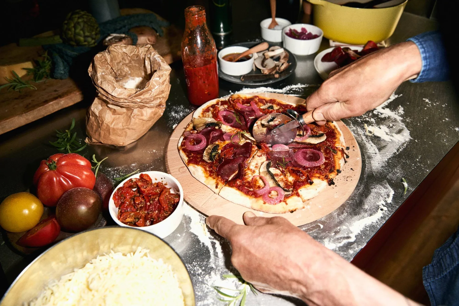 Tabla de pizza y cortador Grand Cru, Haya, Ø35 cm Rosendahl