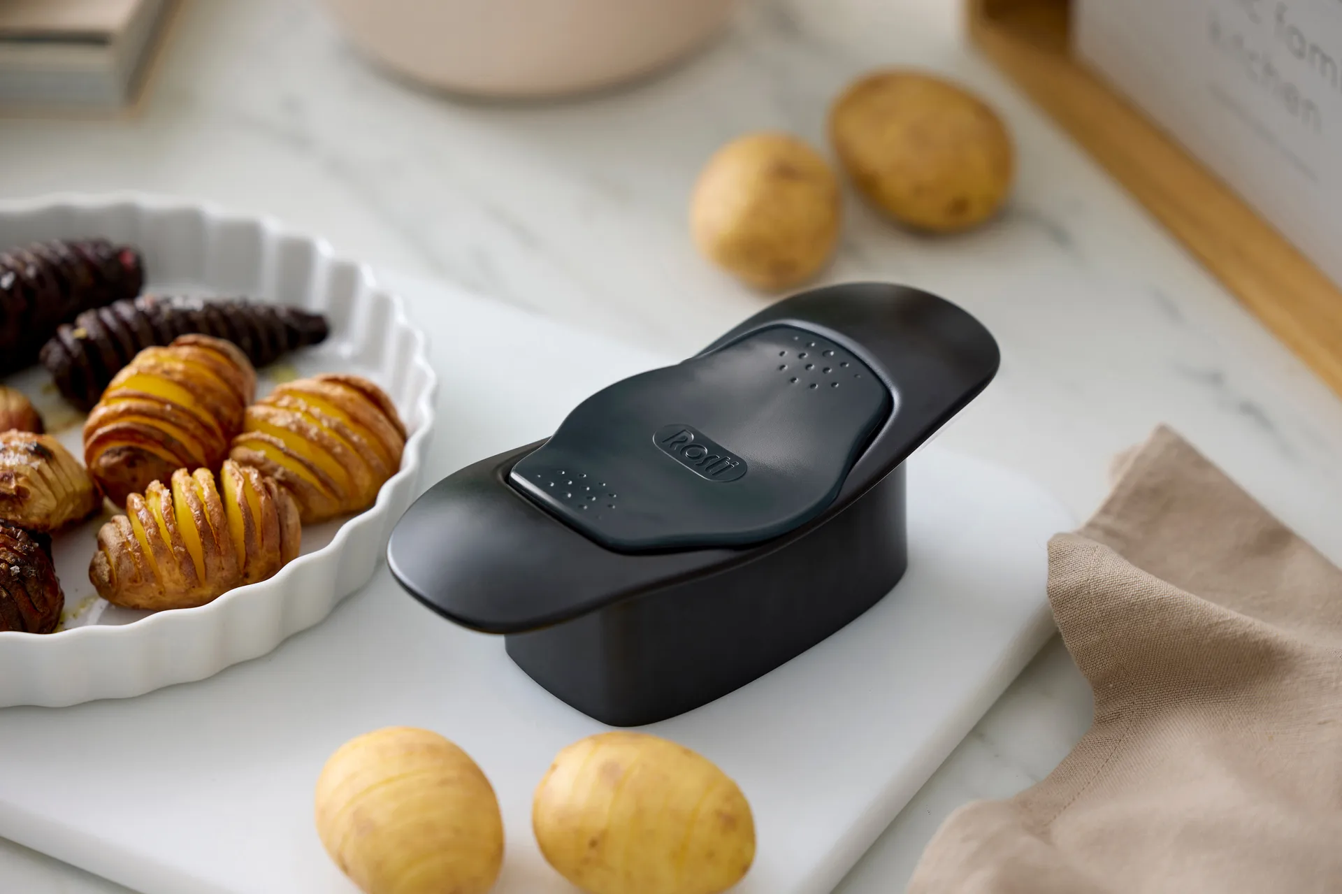 Cortador hasselback clásico, Negro Rosti