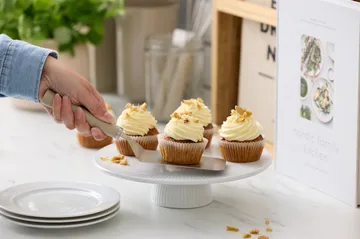 Emma espátula ancha de acero 26 cm - Humus - Rosti