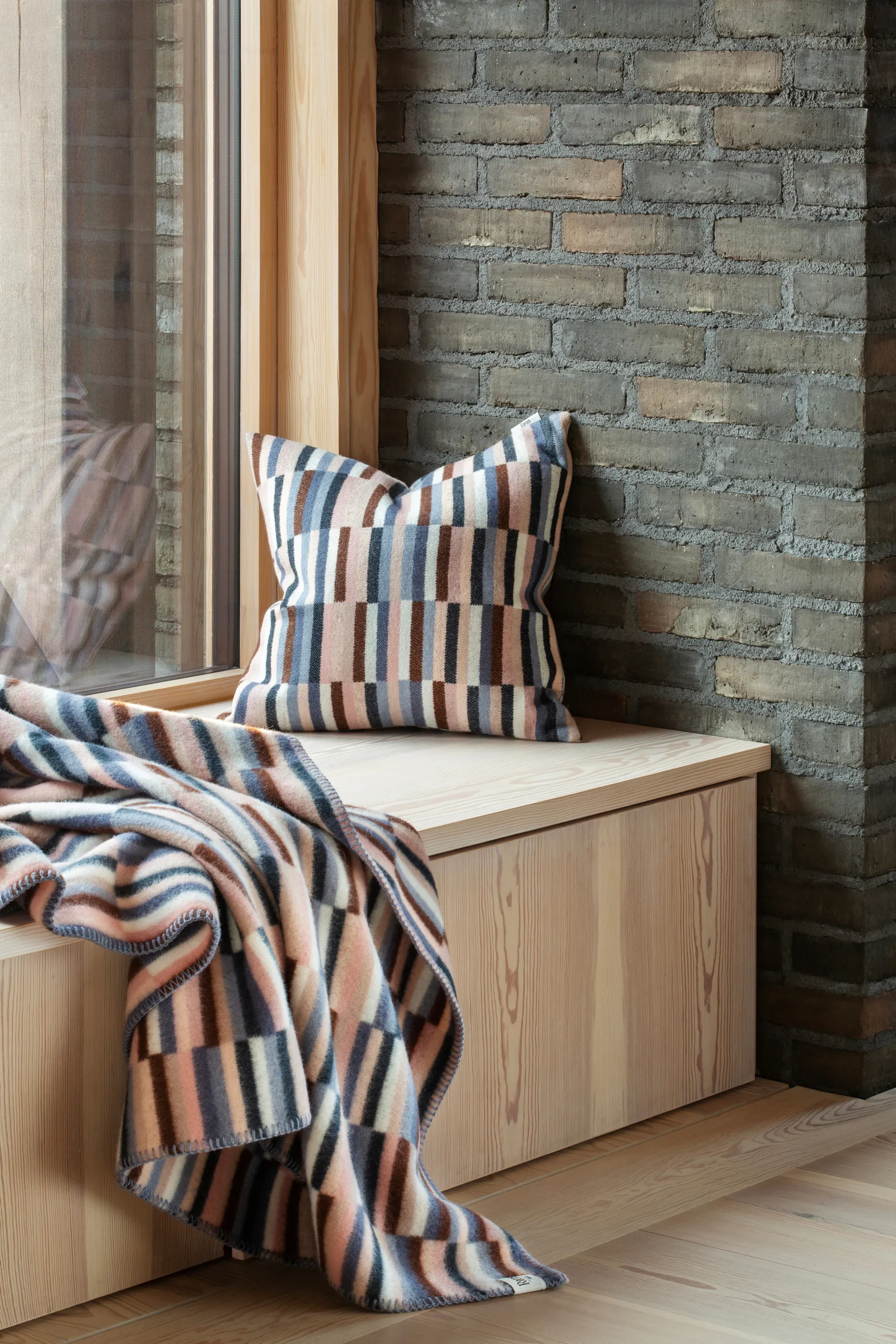 Cojín Ida 50x50 cm, Rosa blue Røros Tweed