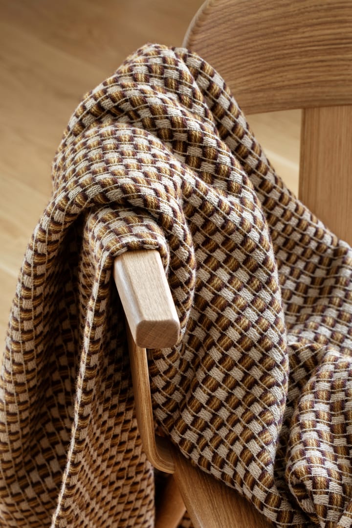 Manta Isak 150x210 cm, Chestnut Røros Tweed