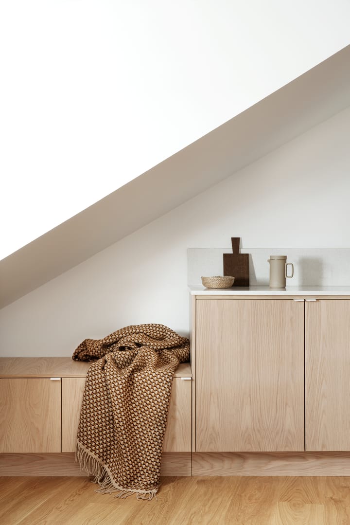 Manta Isak 150x210 cm, Chestnut Røros Tweed