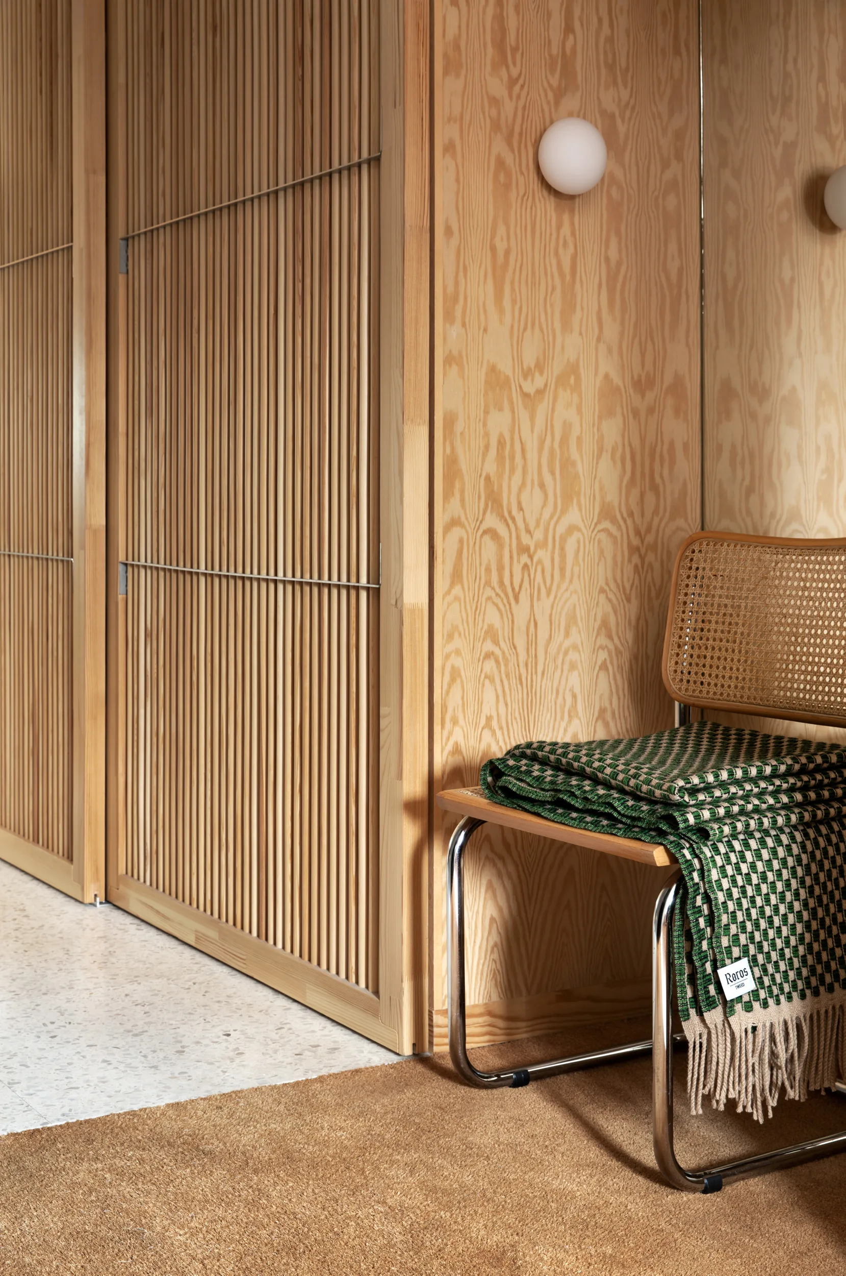 Manta Isak 150x210 cm, Meadow Røros Tweed