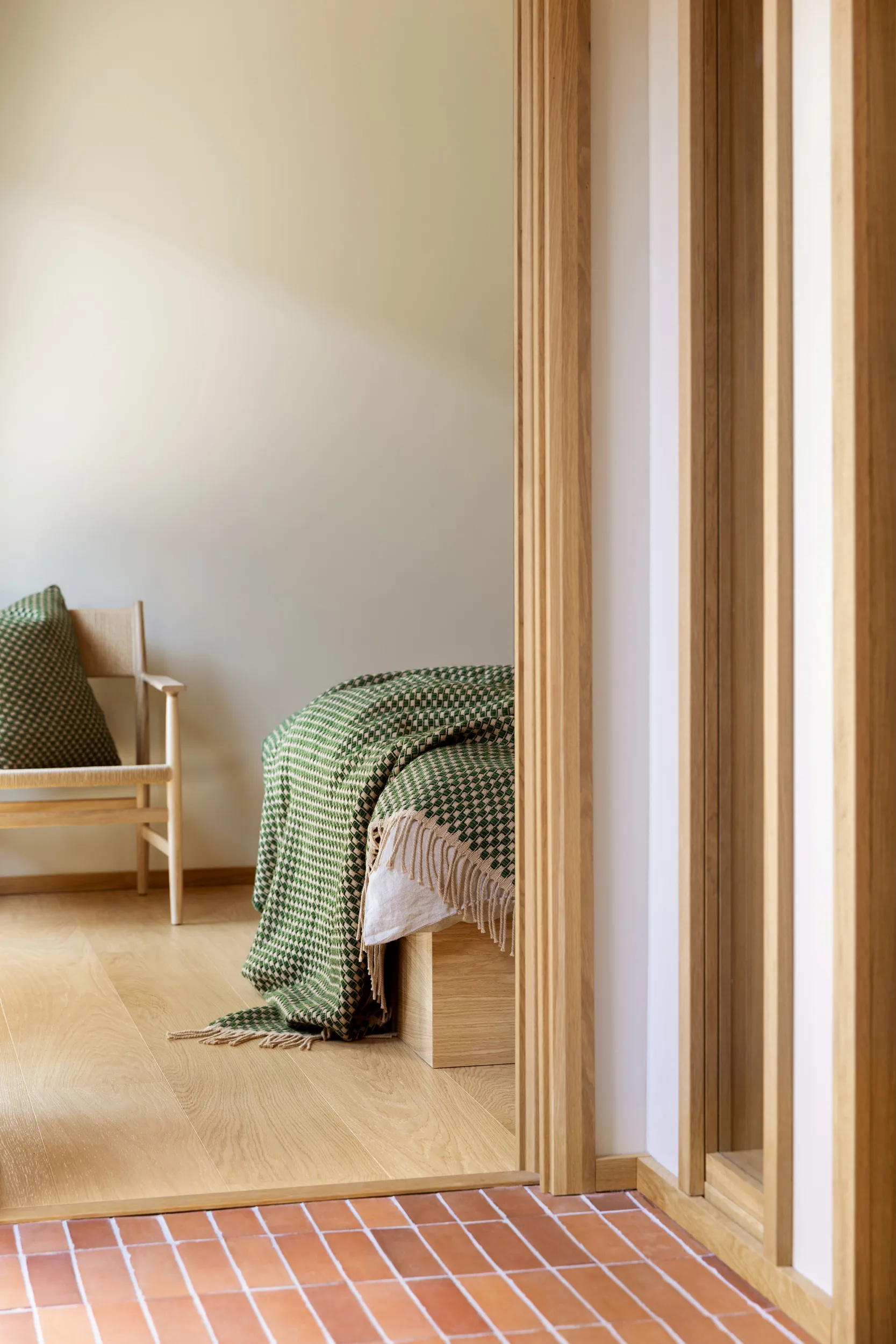 Manta Isak 150x210 cm, Meadow Røros Tweed