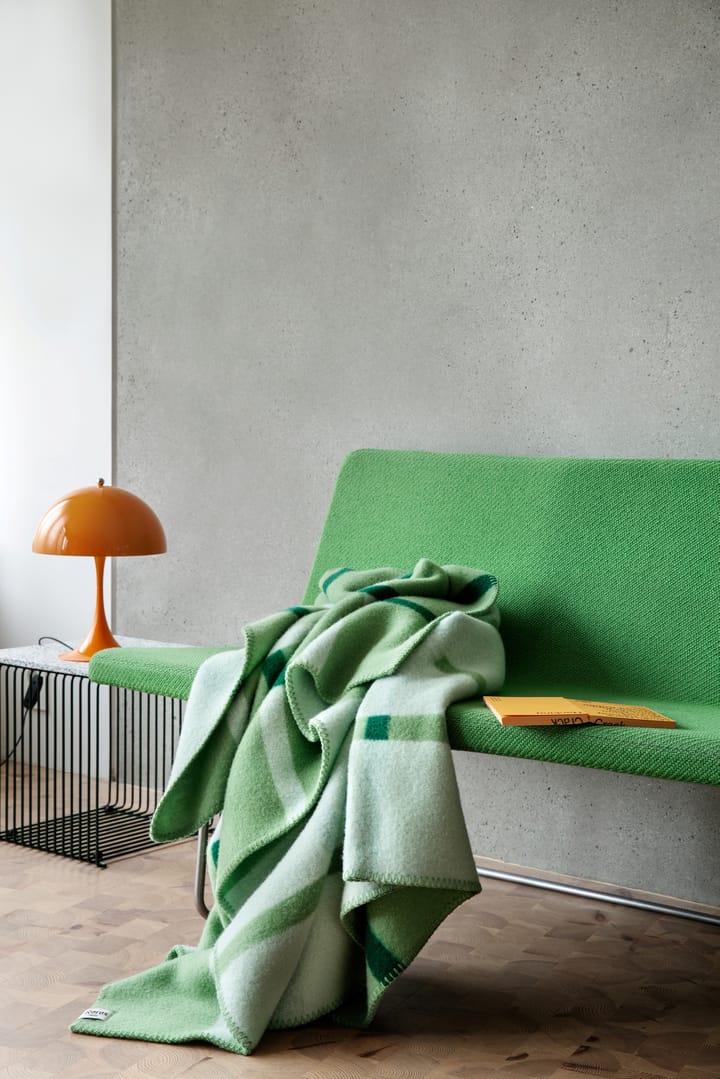 Manta Knut 135x200 cm, Field green Røros Tweed