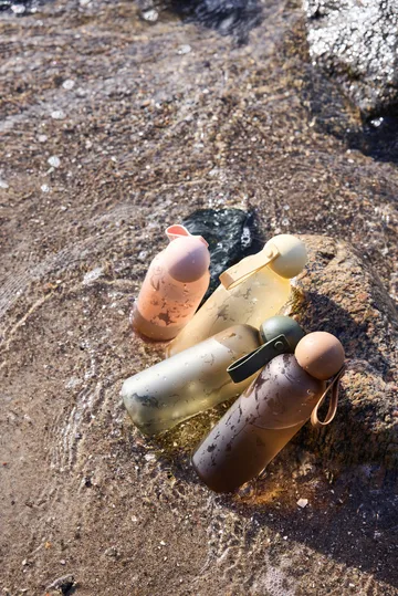 Botella de agua Tom 65 cl - Fudge - Sagaform