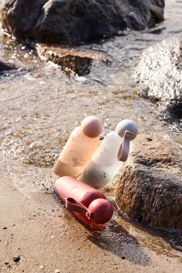 Botella de agua Tom 65 cl - Granate - Sagaform