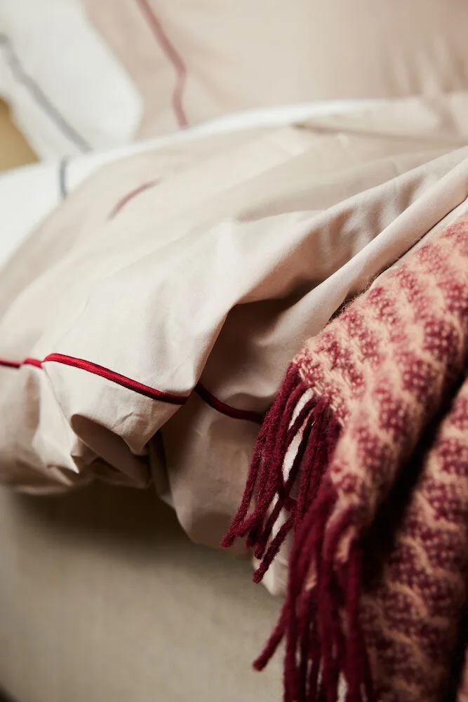 Funda de almohada Carl 50x60 cm, Beige-burdeos Sagaform