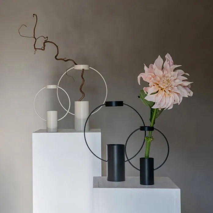 Jarrón Moon 21 cm, arena Sagaform