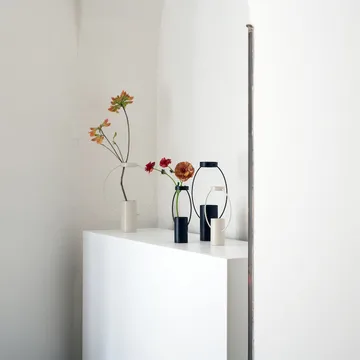Jarrón Moon 30 cm - negro - Sagaform