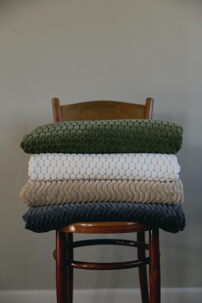 Manta de fleece Agnes, Gris claro Sagaform