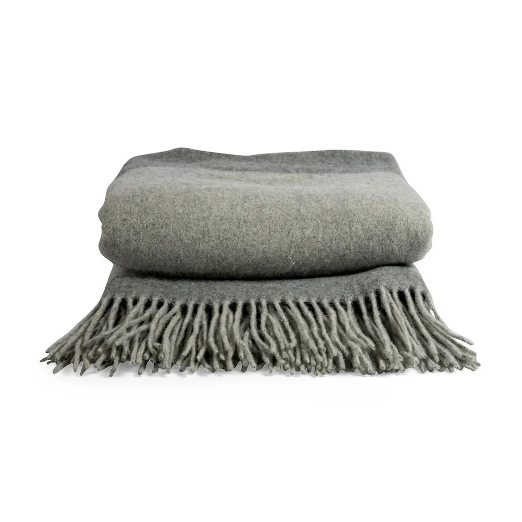 Manta de lana Ulle, gris-gris claro Sagaform