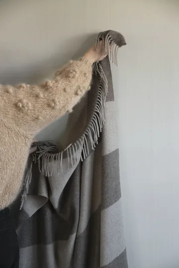 Manta de lana Ulle - gris-gris claro - Sagaform