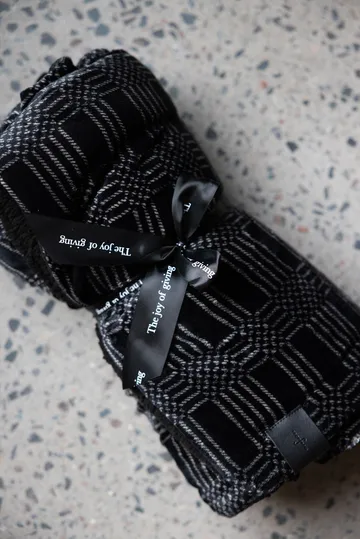 Manta polar Rut 130x170 cm - Negro
 - Sagaform