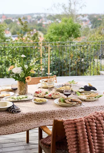 Mantel Edith 150x280 cm - Beige mixto - Sagaform