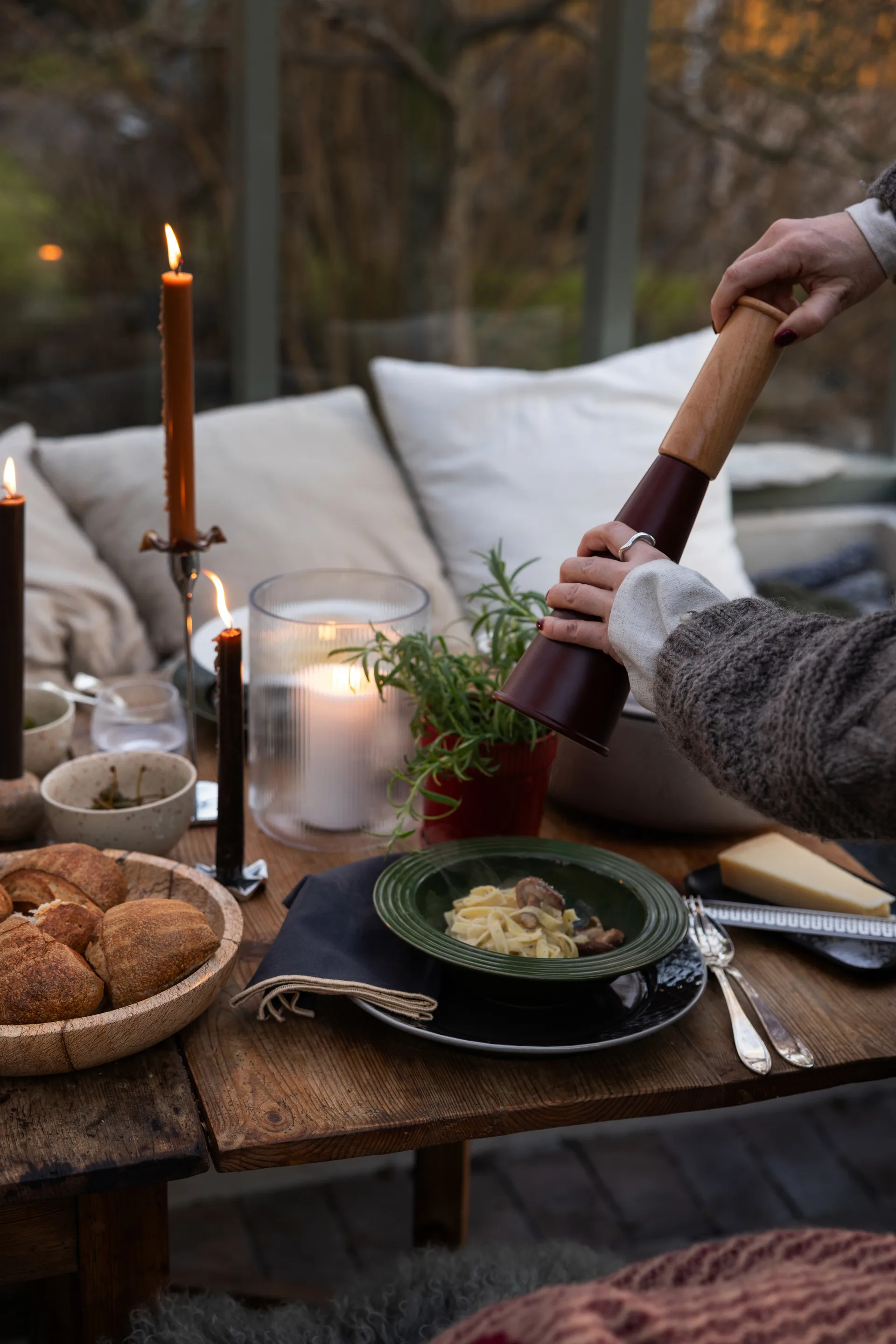 Molinillo grande de sal y pimienta Gurken 32 cm, Rojo-marrón Sagaform