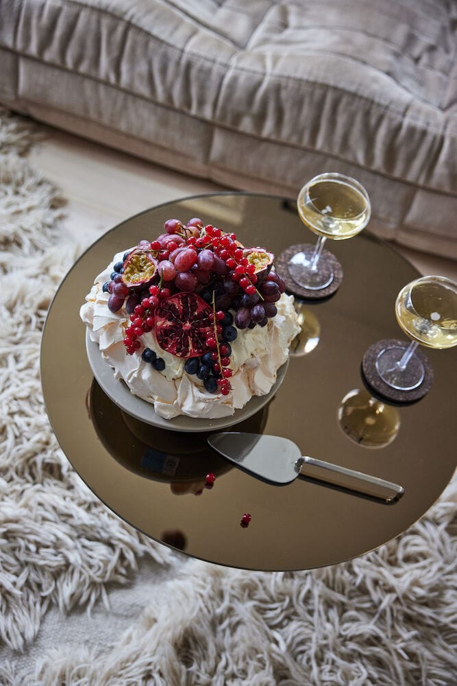Plato de tarta Flora Ø25,5 cm, Beige Sagaform