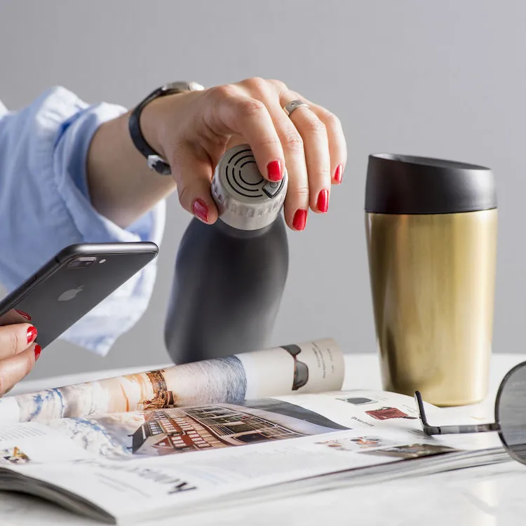 Taza para coche Loke 24 cl, Dorado Sagaform