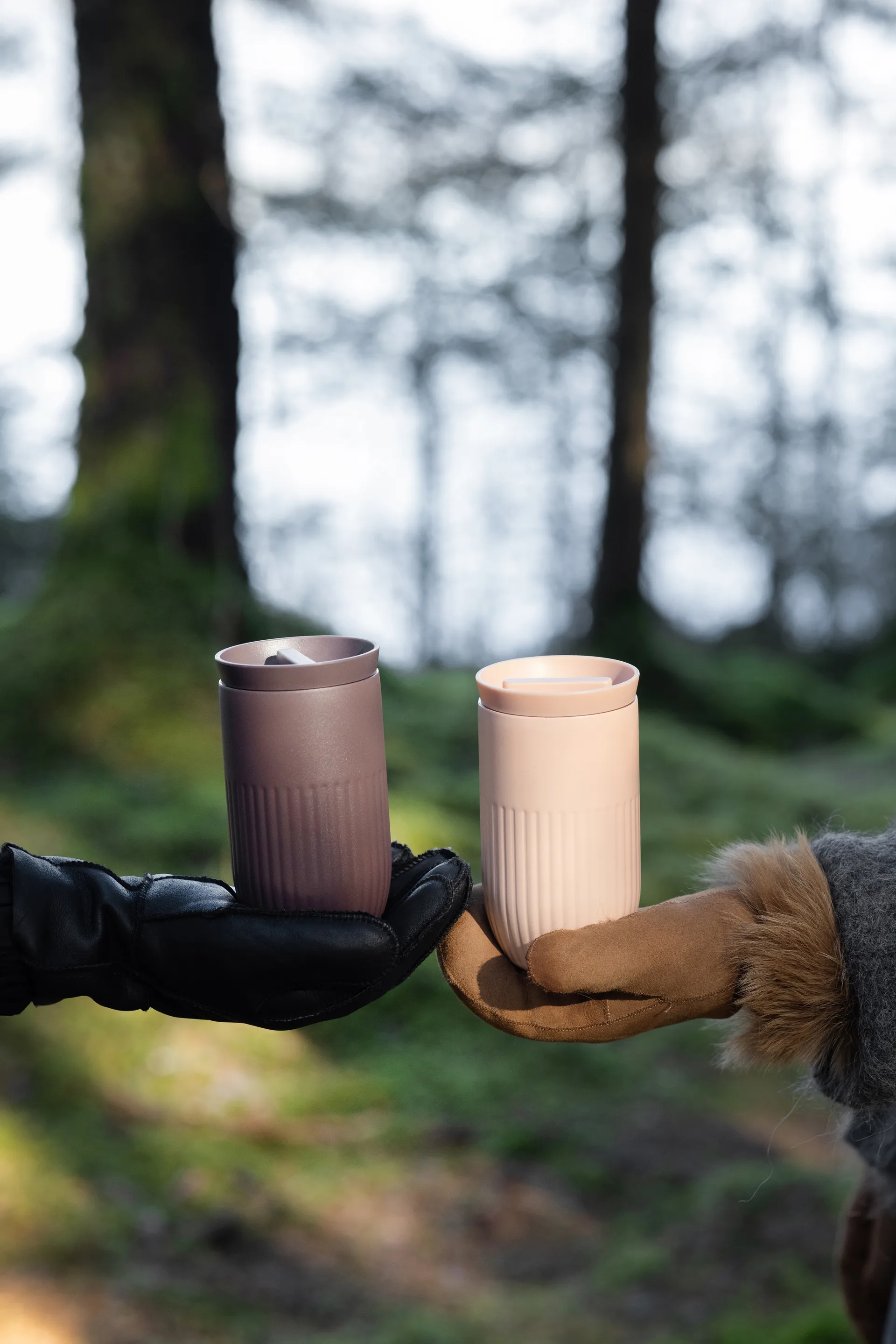 Taza térmica para coche Tova 32 cl, Marrón Pantone Sagaform