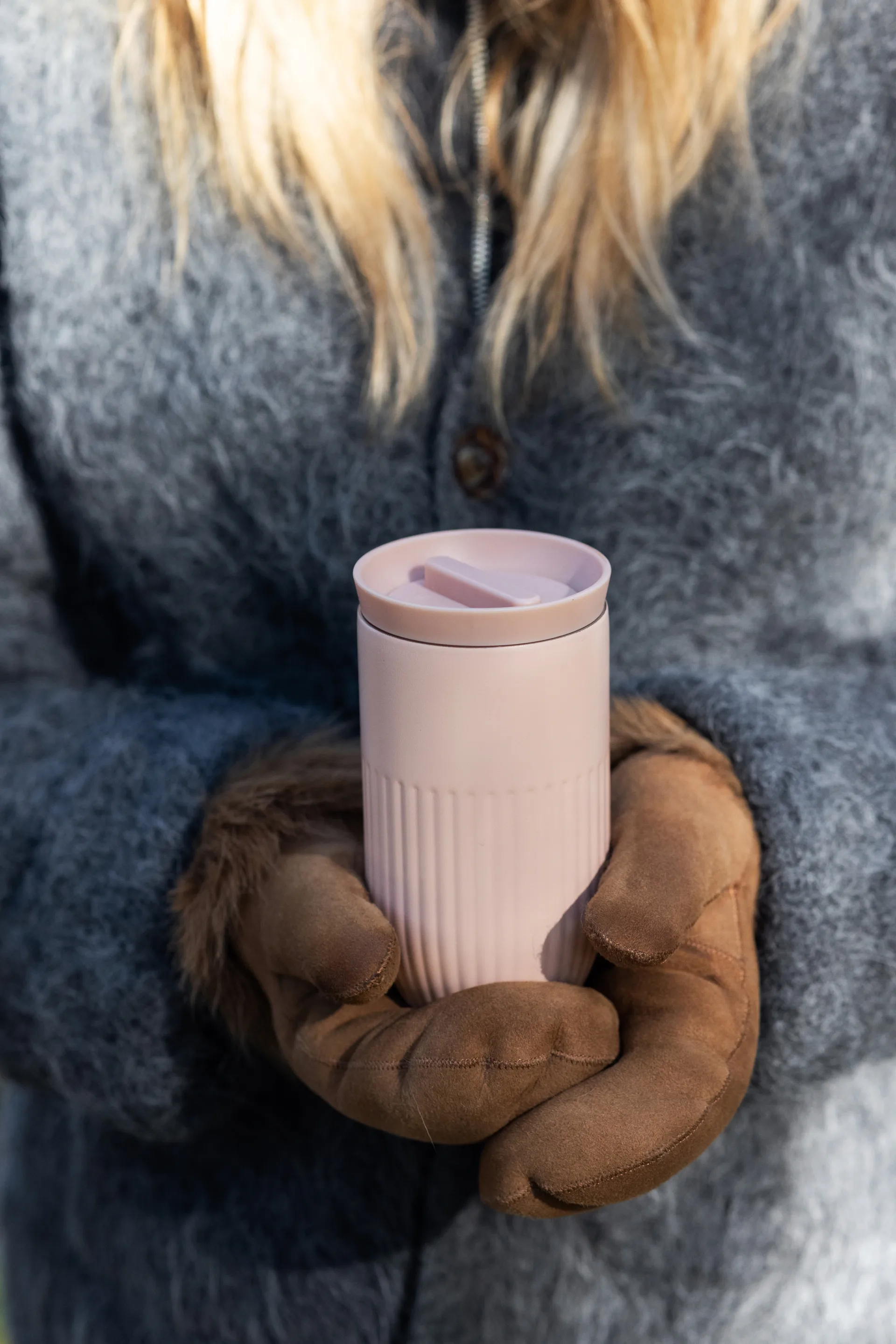 Taza térmica para coche Tova 32 cl, Rosa Pantone Sagaform