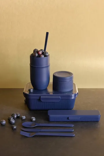 Termo para comida / yogur con cuchara Ted - Azul Pantone 2379C, 32 cl - Sagaform