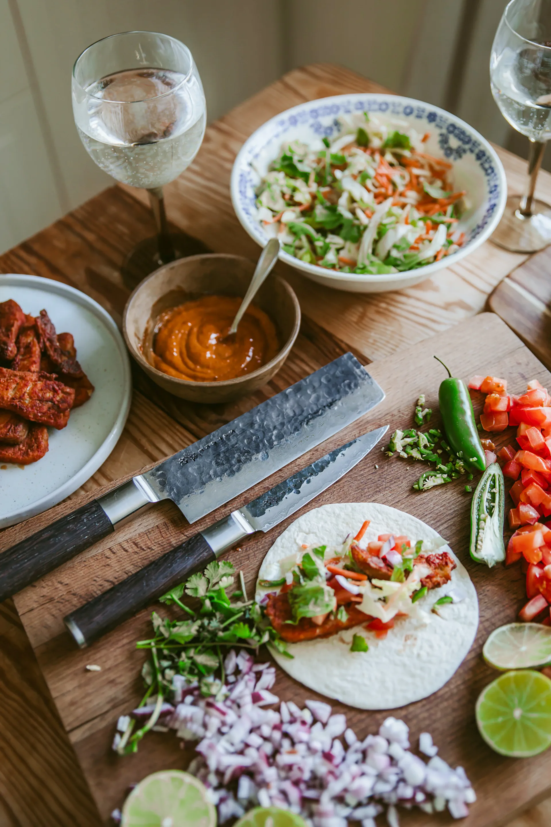 Kuro Nakiri 18 cm con Petty 11 cm, 2 piezas Satake