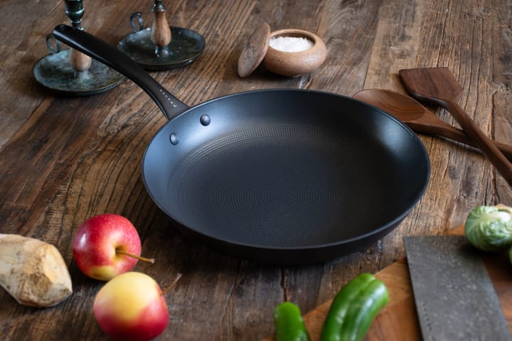 Sartén de cerámica de hierro fundido ligero Satake, 30 cm Satake
