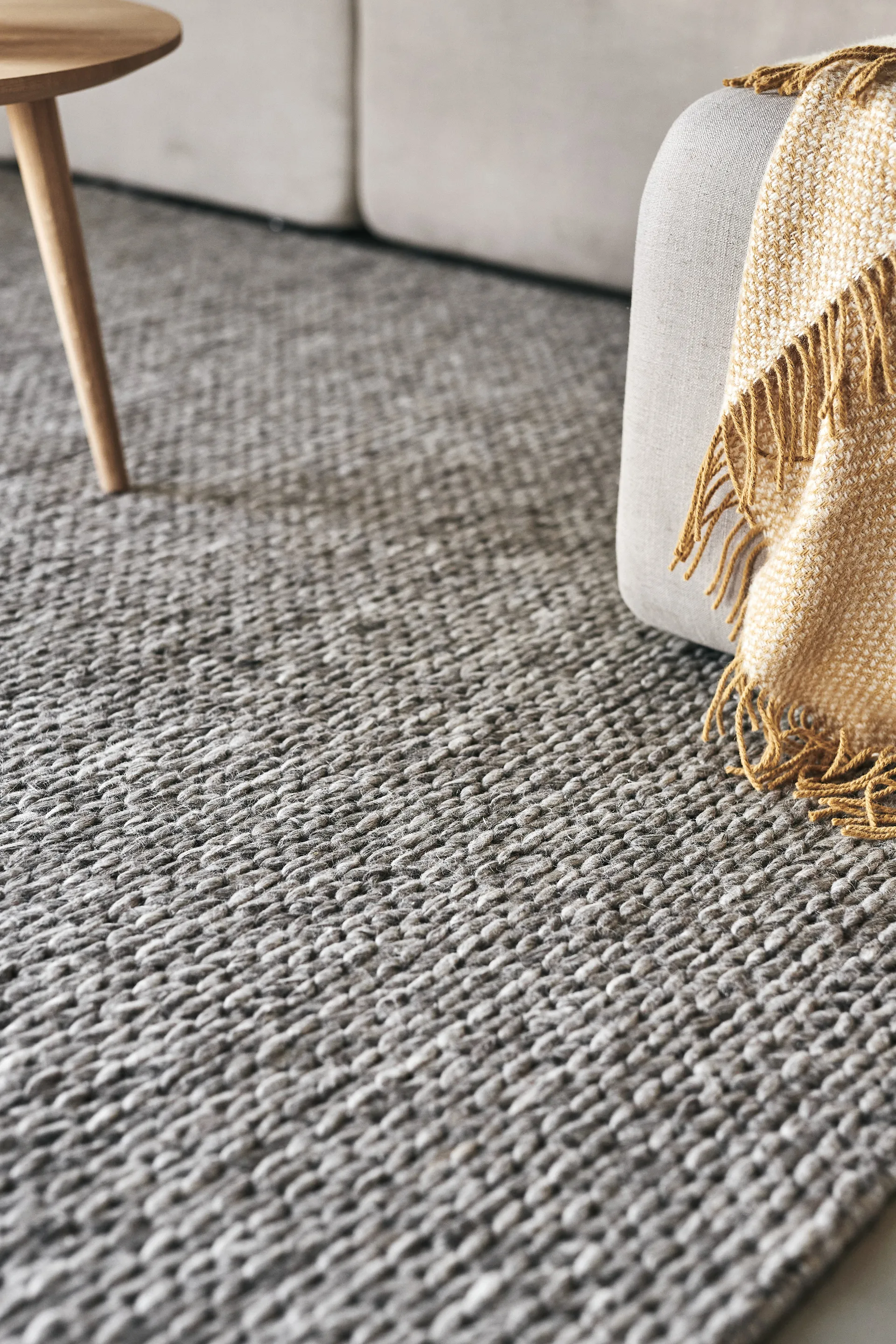 Alfombra de lana Braided gris natural, 200x300 cm Scandi Living