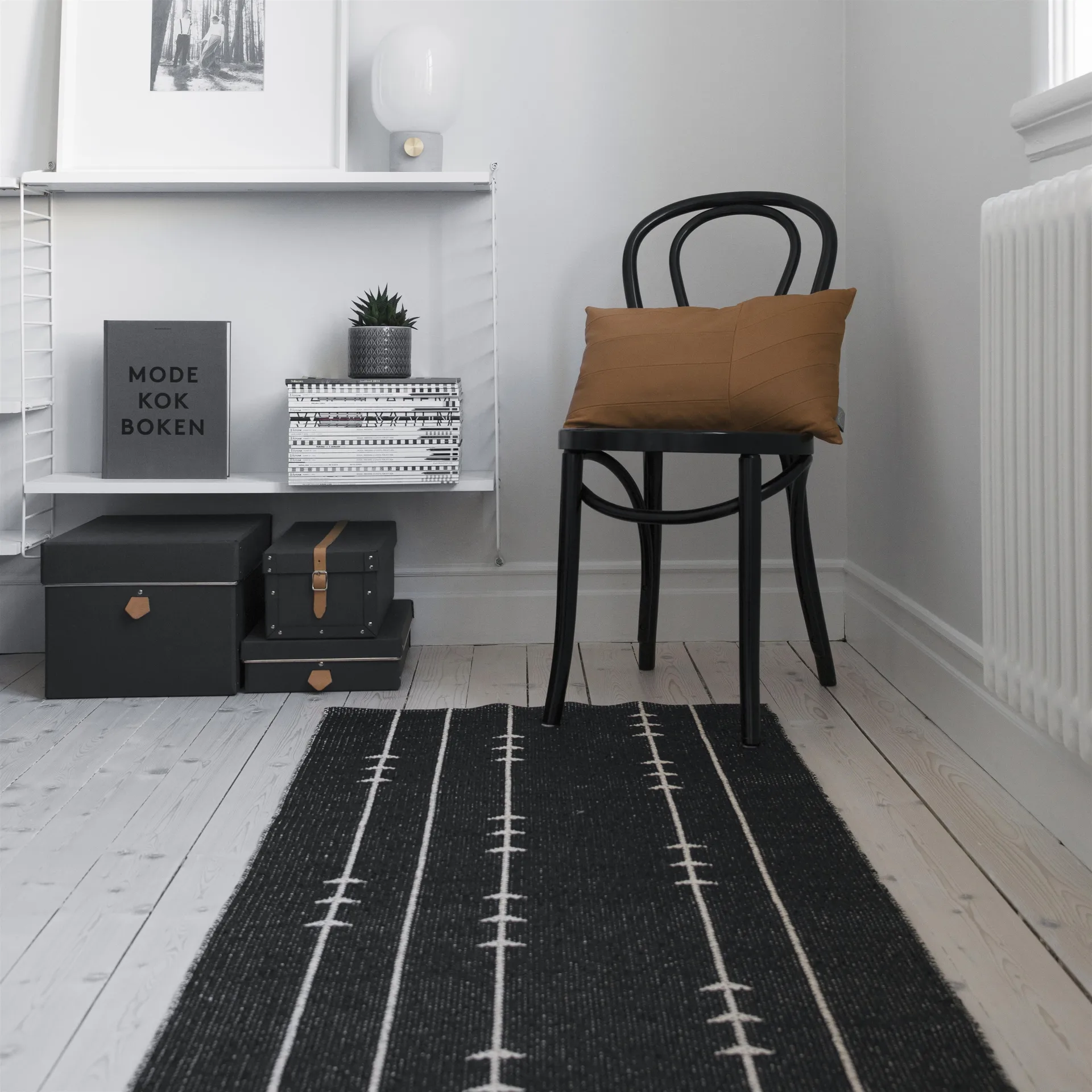 Alfombra Fir nude-black, 70 x 250 cm Scandi Living