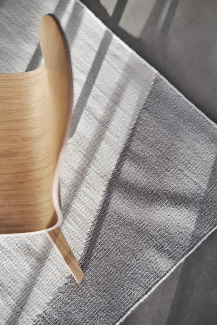 Alfombra kelim Flow blanco-gris, 170x240 cm Scandi Living