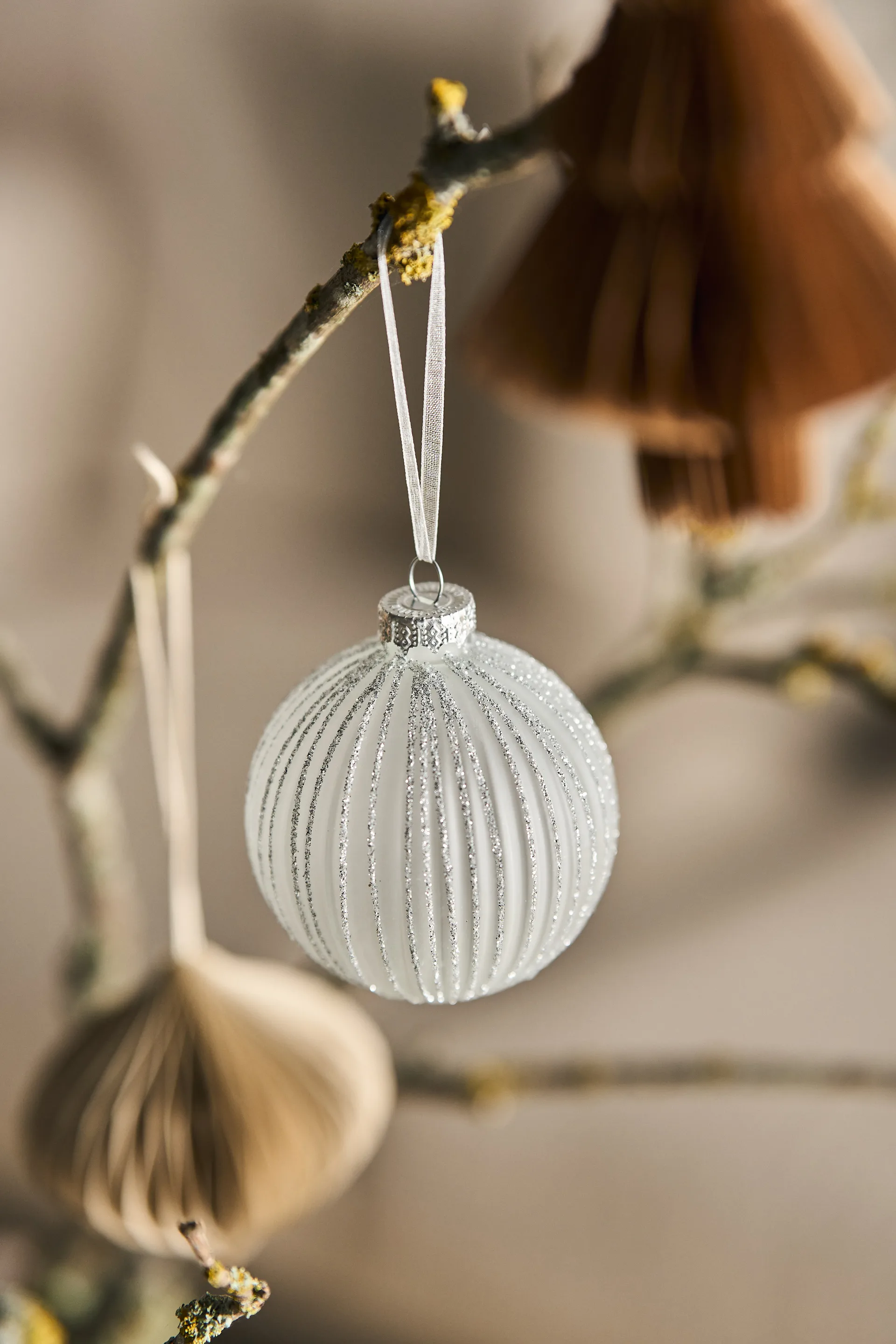 Bolas de Navidad Holiday 6 unidades, Blanco Scandi Living