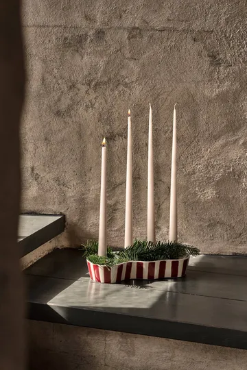 Candelabro de Adviento Ember - Rojo-blanco, 15 × 27,3 cm - Scandi Living