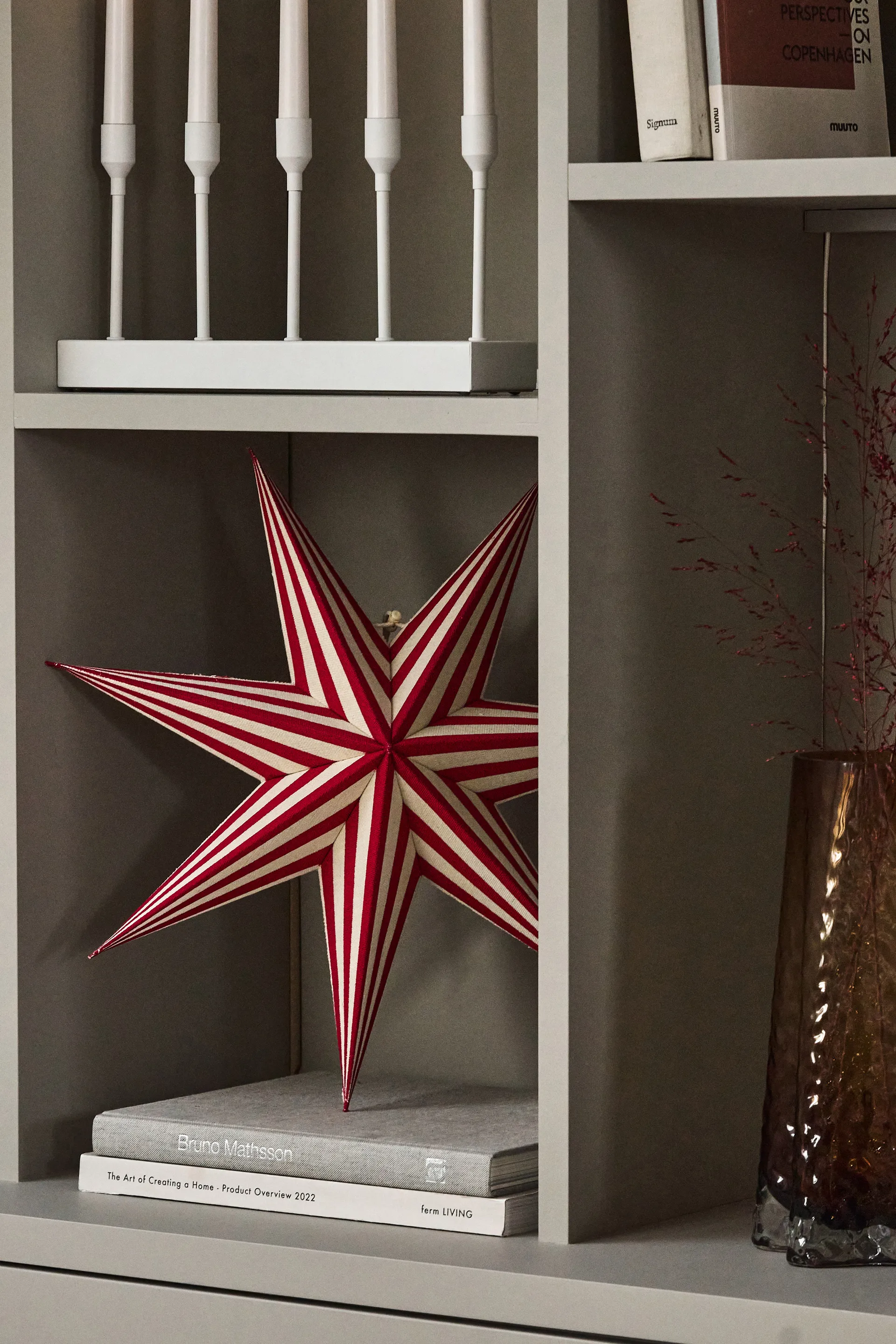 Estrella de Adviento Bare blanco-rayas rojas, 45 cm Scandi Living