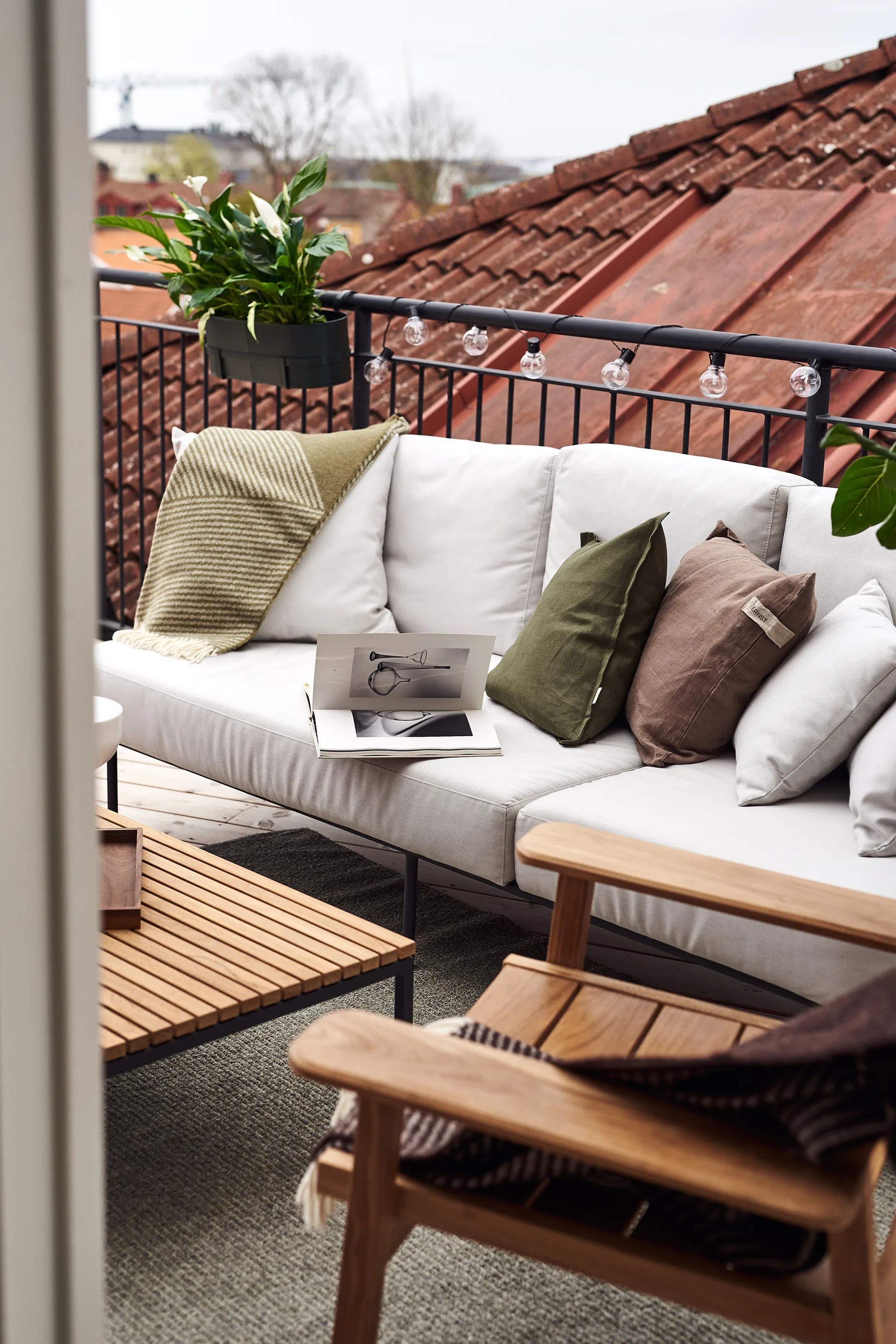 Funda de cojín Calm lino 50x50 cm, Forest Green Scandi Living