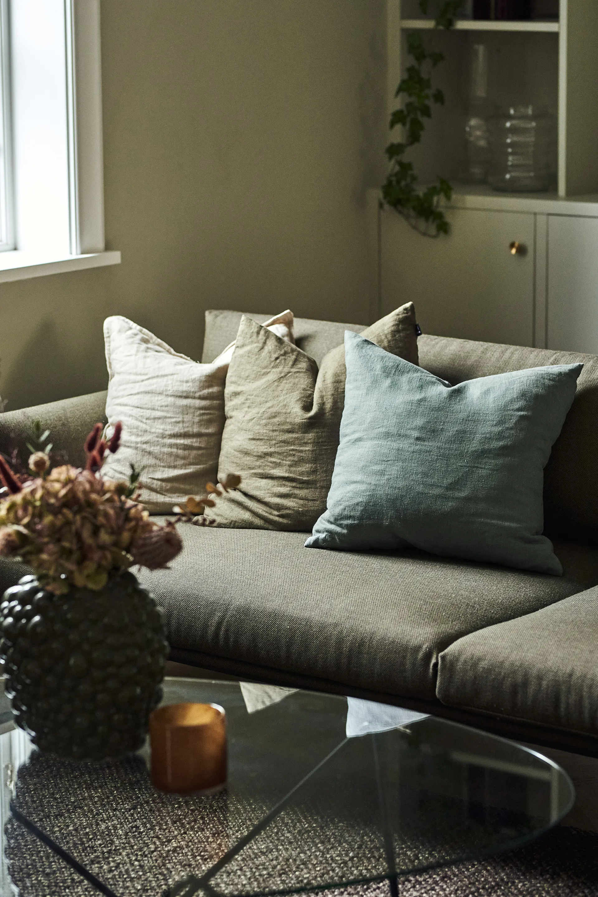 Funda de cojín Calm lino 50x50 cm, Smokey Blue Scandi Living