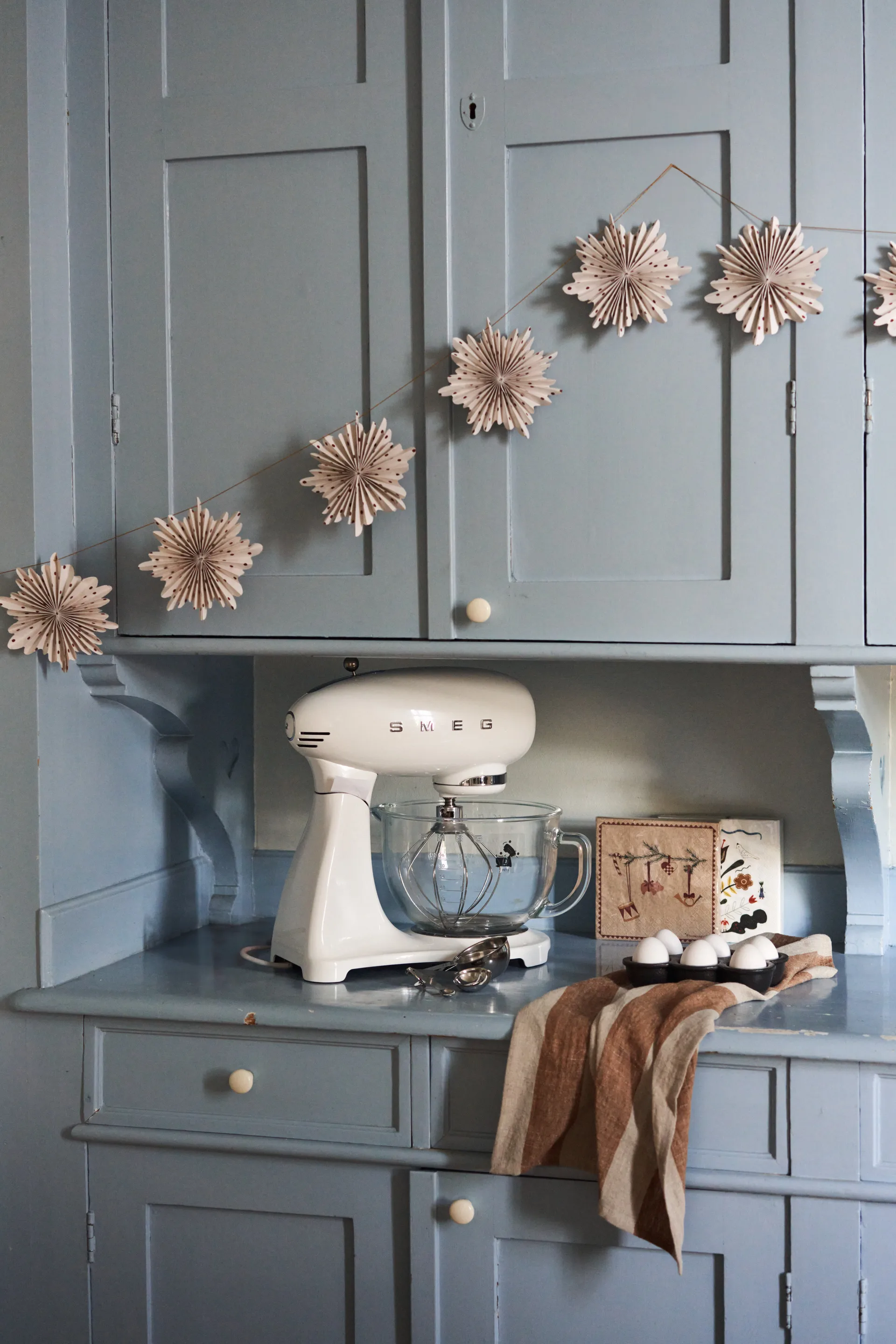 Guirnalda Festive 3 M, Rojo con lunares Scandi Living