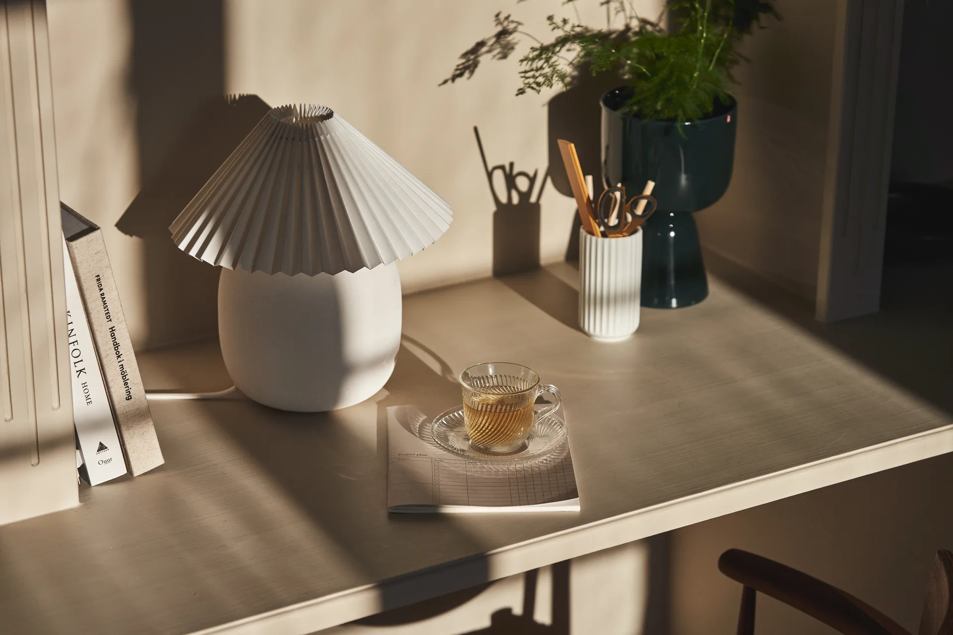 Lámpara de mesa Boulder 29 cm white-pleated white,  Scandi Living