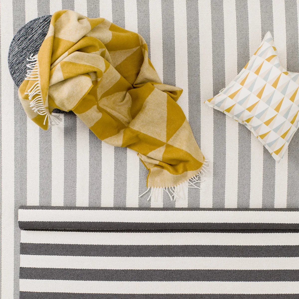 Manta algodón Rime, Mustard Scandi Living