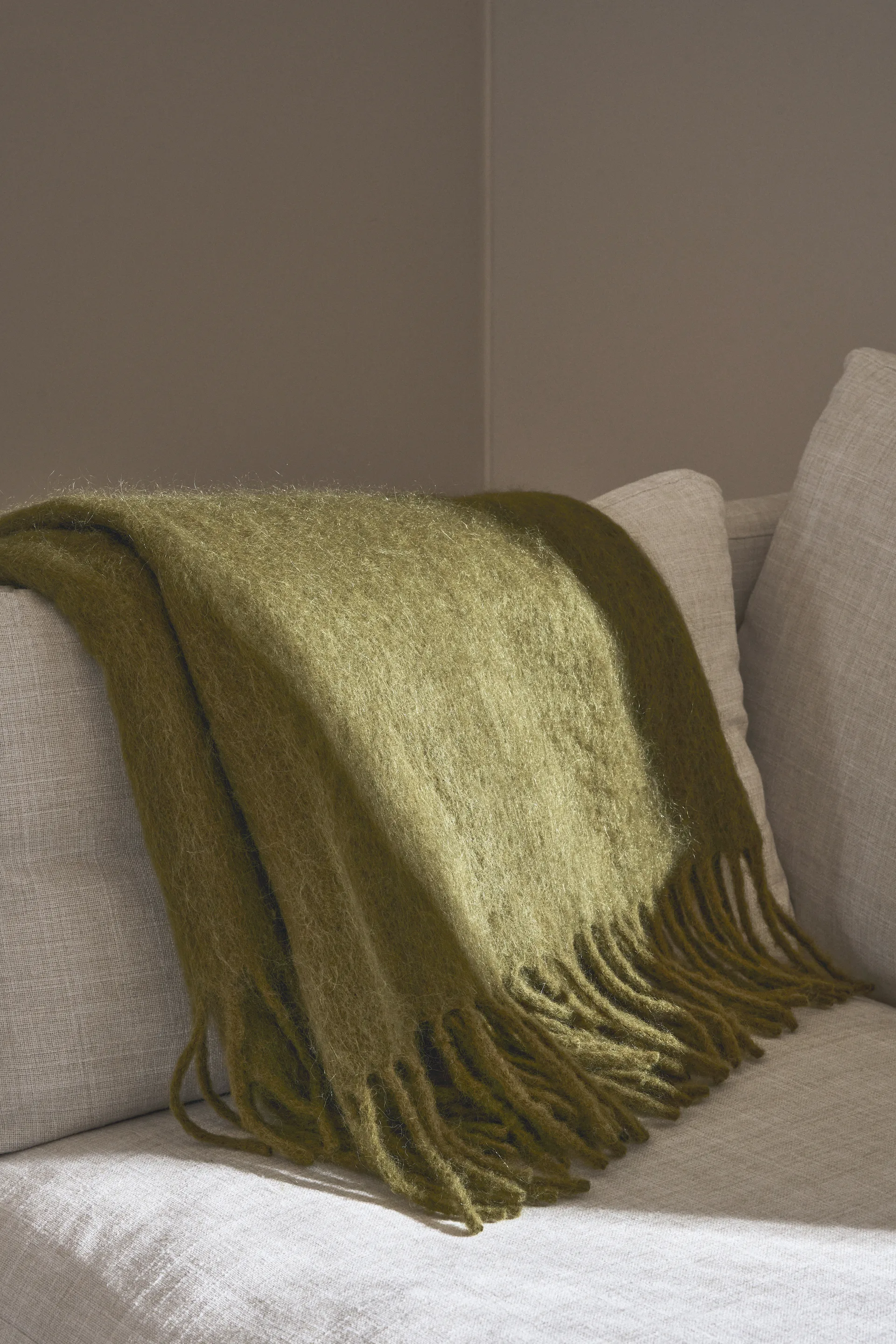 Manta Dune de mohair 130x170 cm, Olive Scandi Living