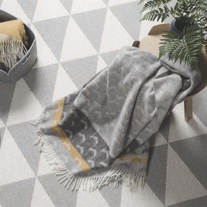 Manta lana Arrow, Mustard Scandi Living