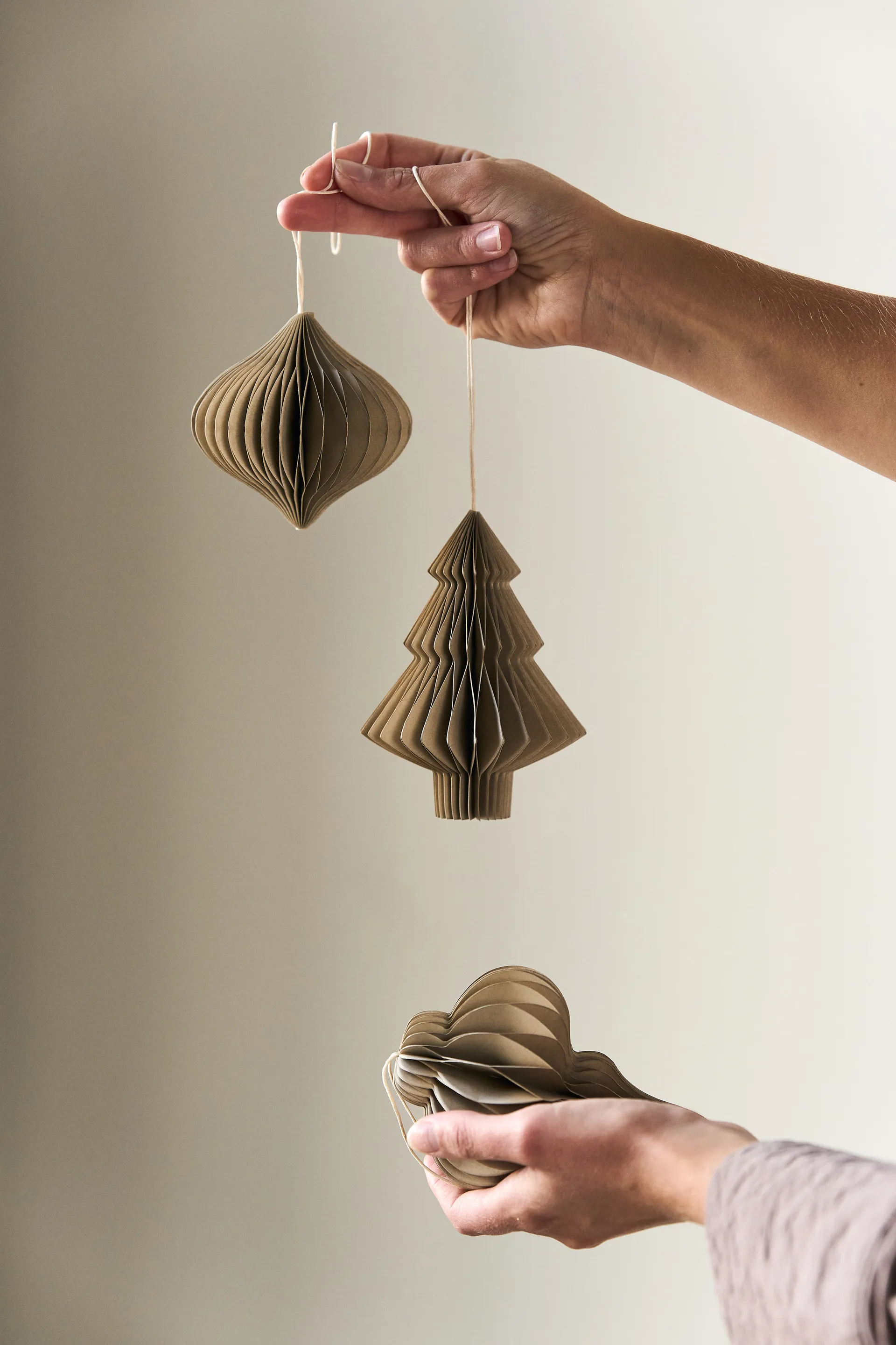 Set de 4 bolas de Navidad Onion, Beige Scandi Living