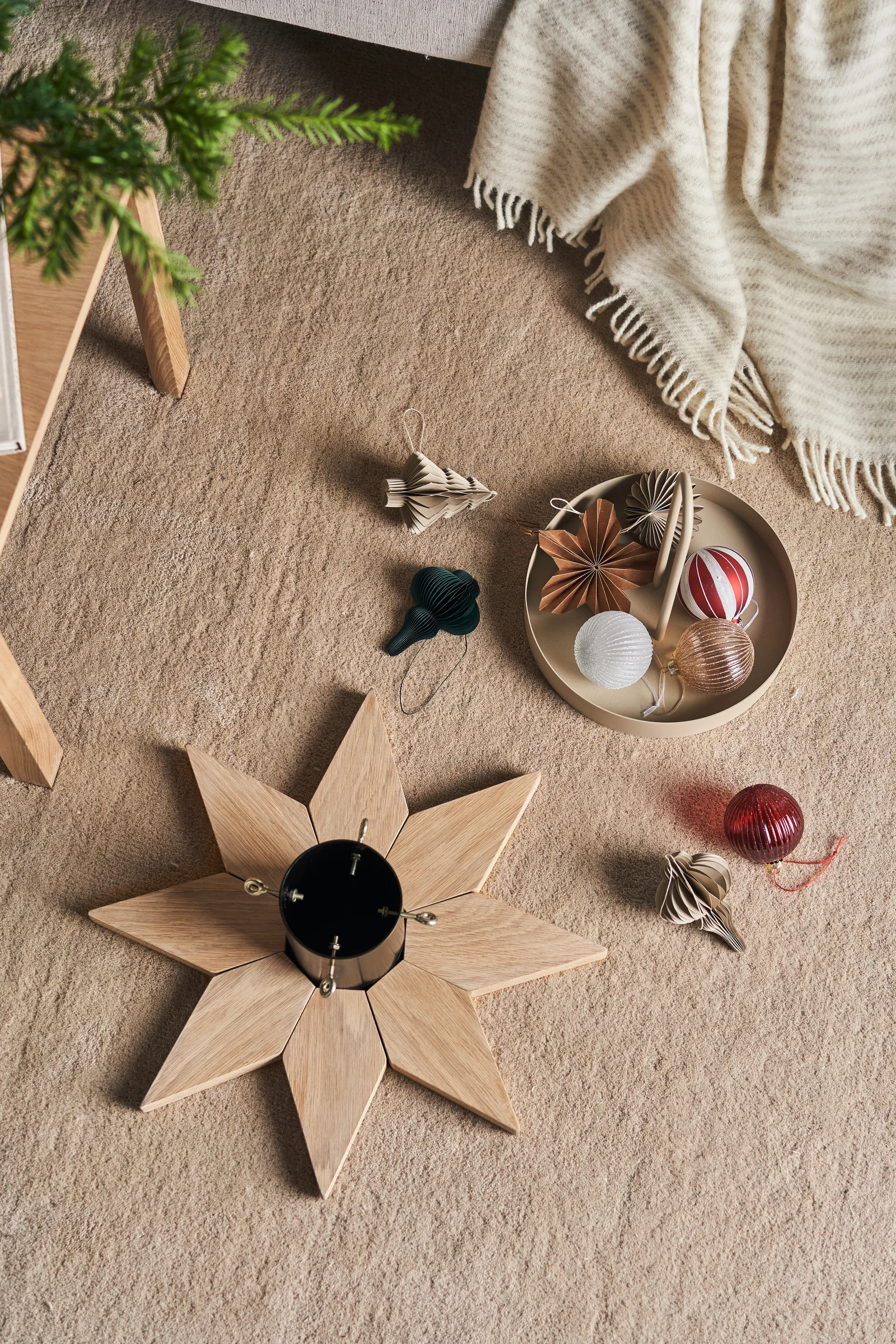 Set de 4 bolas de Navidad Spira, Verde musgo Scandi Living