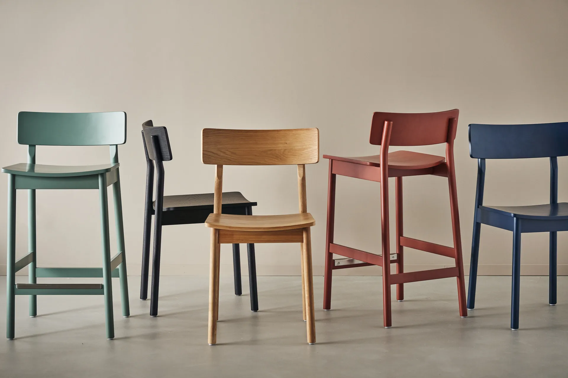 Silla Horizon, Laqurered oak Scandi Living
