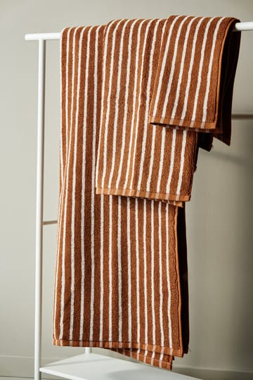 Toalla Drift 50x70 cm - Marrón-blanco - Scandi Living