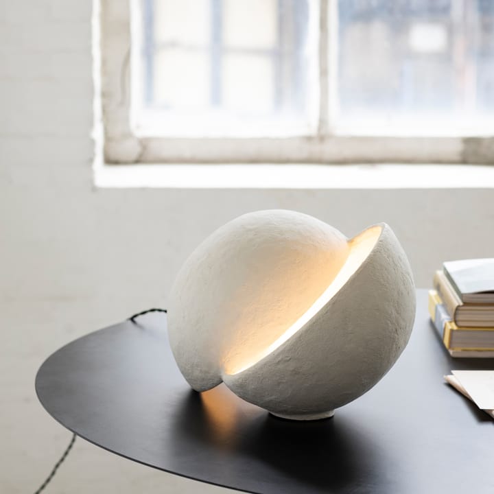 Lámpara de mesa Earth, blanco Serax