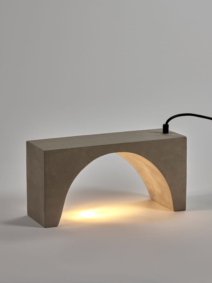 Lámpara de mesa Tangent Concrete 33 cm, Grey Serax